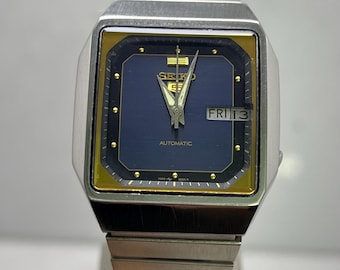 Vintage Seiko A964-4A0A Wrist Talk Digital Quartz Japan Men's