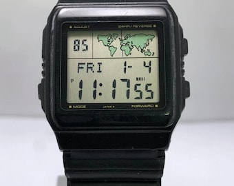 Vintage Casio Marlin 152 W-30 Alarm Chronograph Digital Quartz