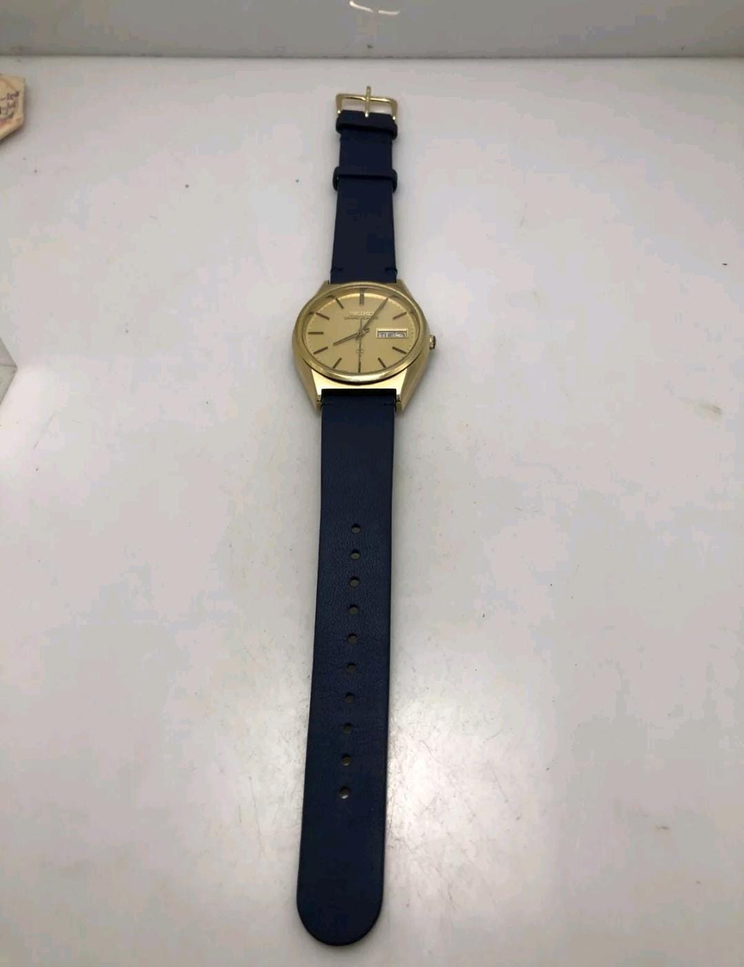 Vintage Seiko Grand Quartz 4843-8110 Day/date Cap Gold Japan Men's