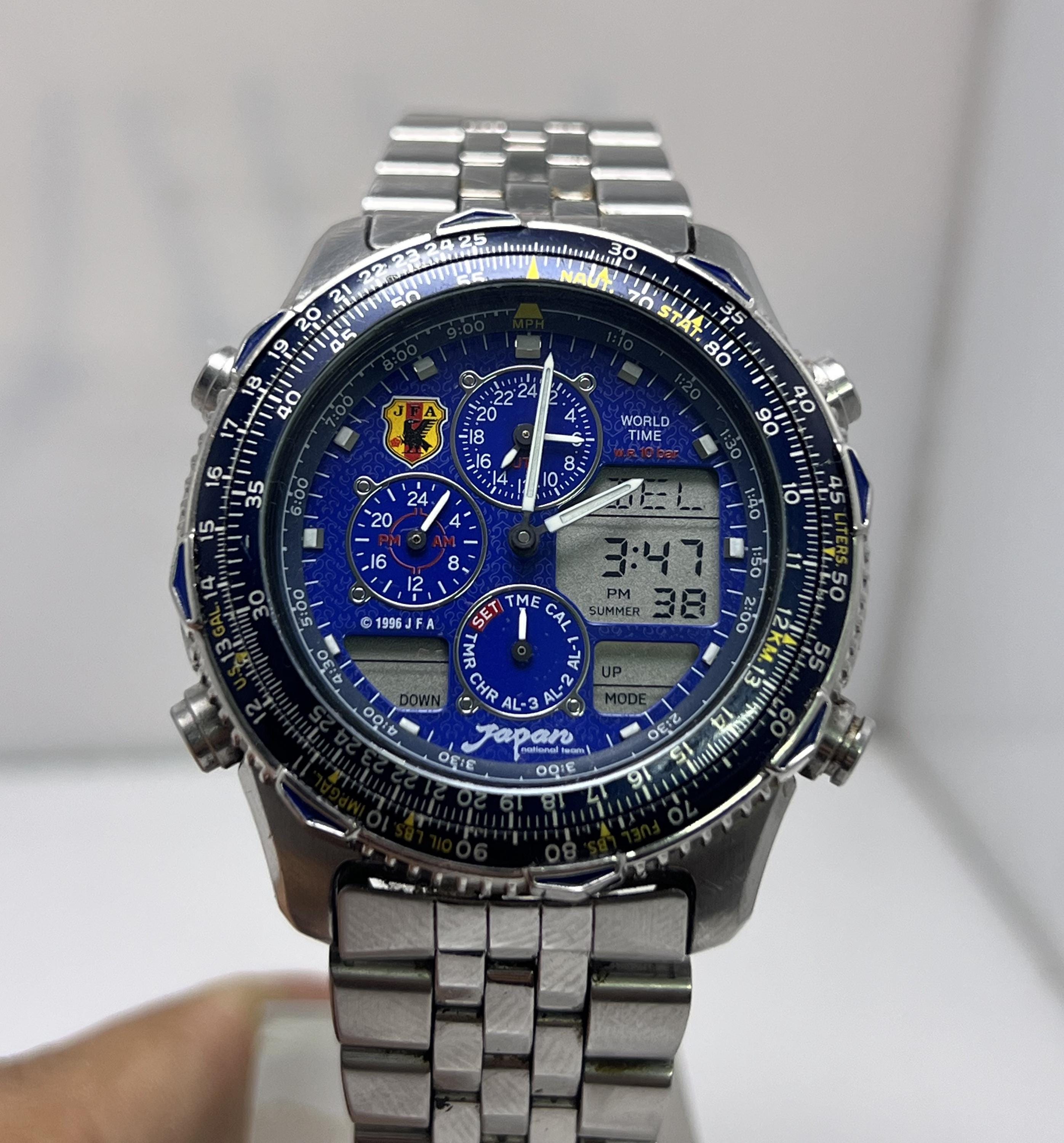 Citizen C300 - Etsy