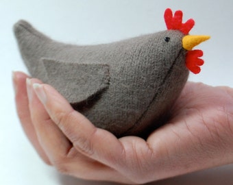 Wool Hen Sewing Pattern, Felt Plush Ornament (PDF Pattern)