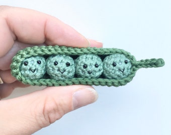peas in a pod, peapod, four peas in a pod, family gift, crochet amigurumi