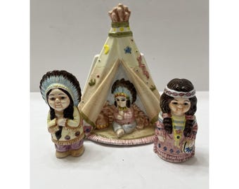Vintage Native American Themed Salt & Pepper Shakers Napkin Holder Tee Pee 6"