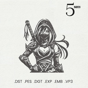 Könnte beinhalten: Schwarz-weiß gesticktes Design einer Kriegerin mit Schwert, Kapuzenmaske und Rüstung. Das Bild enthält das Wort "SIZES" und die Zahl "5". Dateiendungen .DST .PES .DGT .EXP .EMB .VP3 sind unten aufgeführt.