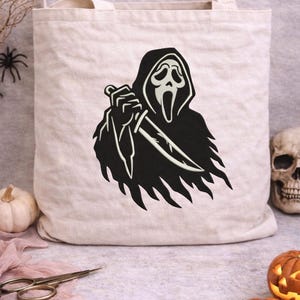 Ricamo maschera fantasma / Disegno terrore notturno / Fantasma che tiene coltello / Download immediato