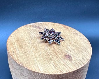 Early 20th Century Garnet Brooch in Gilded Silver | Hallmarked