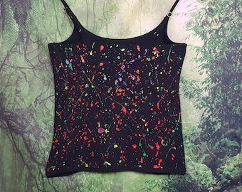 Handgemachtes UV-aktives Crop Top – Hyperspace Neon Splatter Festival Rave Wear