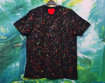 Handgemachtes Hyperspace UV Reaktives Shirt – Neon Splatter Schwarzlicht Festival Tee | Unisex Rave Kleidung