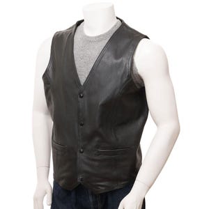 Handmade Black Leather Motorcycle Vest: Classic Biker Style