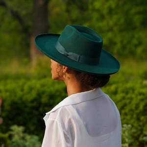 The Hajime Fedora | Wide Brim Fedora with 100% Wool Dark Forest Green, Autumn Fall Winter Season