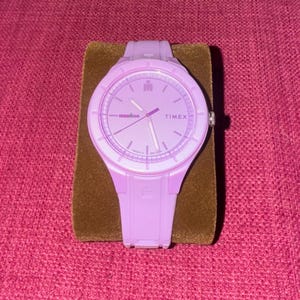 Timex Ironman Lavender Sport Watch – INDIGLO, 100M Water Resistant, Quartz