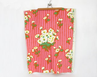 Vintage Pink Daisy Stripe Floral Fabric, Pick a Flower By Greeff, Made in England, Warner & Sons
