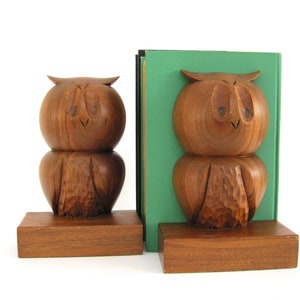 Vintage Wooden Owl Bookend Pair, Large Wood Hand Carved Sculpture, Minimalist Retro Decor