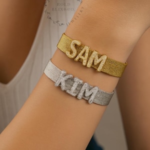 Pulsera personalizada con nombre de burbuja - Bonita pulsera con correa de reloj - Regalo personalizado - Brazalete de cuentas del alfabeto - Regalo de cumpleaños para ella - Regalo para el Día de la Madre