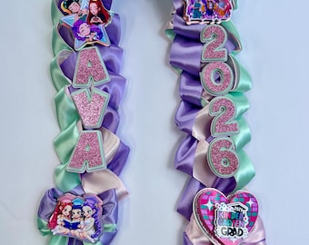 Personalized K-pop Preschool and Kindergarten Graduation Lei 2026 | Custom Name Ribbon Lei | Cute K-pop Character Grad Gift for Kids