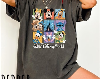 Walt Disneyworld Shirt, Vintage Style Retro Disneyworld Tee, Mickey and Friends Vacation T-Shirt, Disney 2026 Trip Outfit, Mickey Family Tee