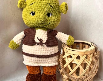 Peluche ogre vert crochetée à la main : jouet inspiré de Shrek Kawaii