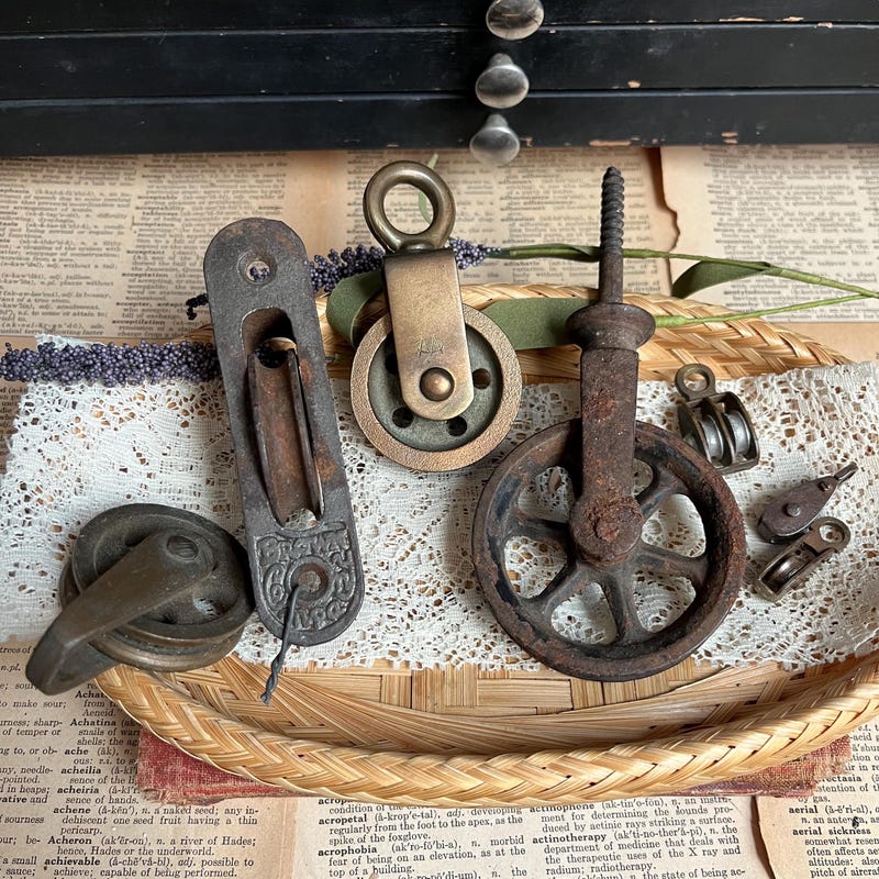 Beautiful view of Rustic Pulley System Decor