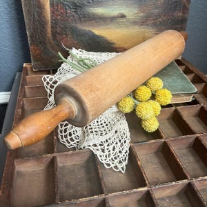 Vintage Rolling Pin Wooden Kitchen Utensils Scoop Decor Display Serving Farmhouse Patina Worn Boho Set Handles
