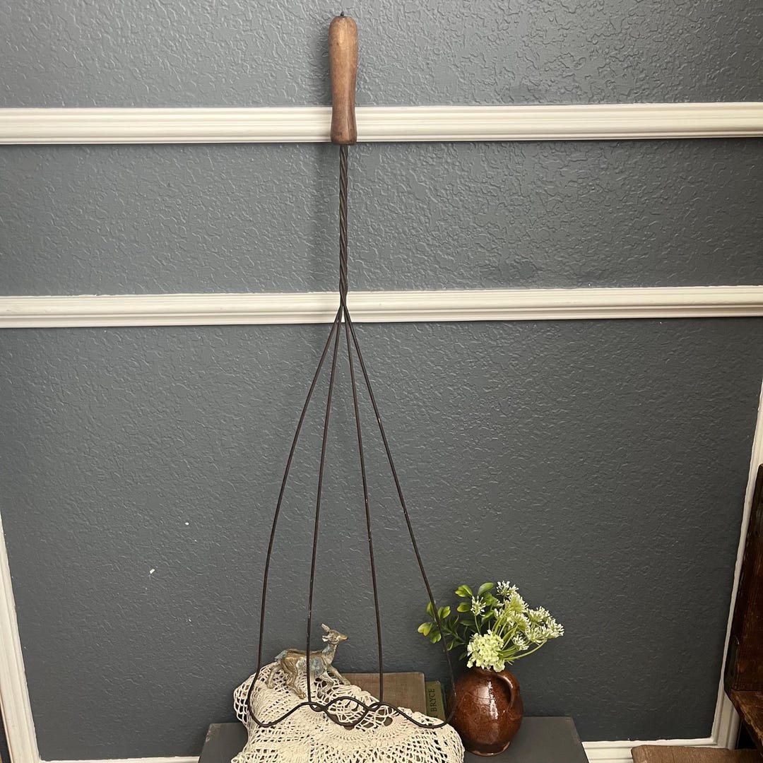 Primitive Rug Beaters Vintage Rug Beater Tools Antique Tools Farm Wooden Handles Brown Lot ...