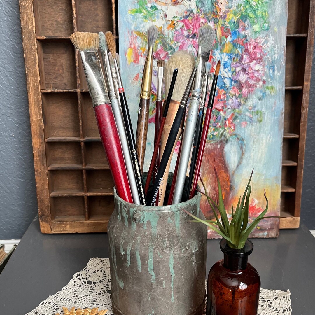 Collection of 12 Vintage Paint Brushes Wooden Handle Small Chippy