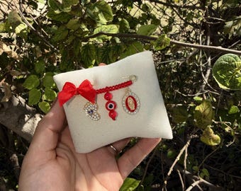 Pregnancy pin for protection/ Segurito para proteger tu embarazo