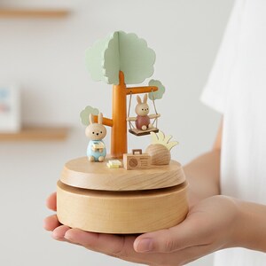 パーソナライズされた木製オルゴール 名前刻印入り ブナ材 ウサギのメロディーおもちゃ 保育園の装飾 ベビーシャワー 誕生日 新生児 記念品 ギフト 子供部屋
