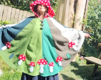 Pixie Poncho, Mushroom Poncho, Festival wear, RenFaire costume, Faerie Whimsical clothing Mushroom Hooded Poncho, Cottagecore Cape