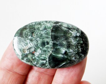 Seraphinite Serafina Green Chlorite necklace natural stone pendant Witch spiritual silver gothic jewellery statement jewelry magic