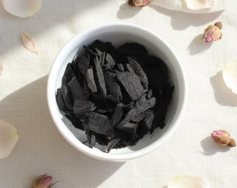 Rose Oud Bakhoor Incense Chips: Floral Depth & Sacred Smoke