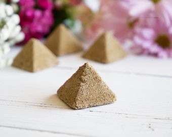 Palo Santo Copal Incense Pyramids (4 pack), Clearing, Cleansing, Good Vibes, Meditation, Yoga, Gift Idea, Sacred Space