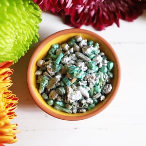 Success & Prosperity Resin Incense – Abundance and Wealth Ritual | Loose Resin for Charcoal and Money Spells