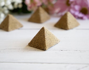 Palo Santo Vanilla Incense Pyramids (4 pack), Clearing, Cleansing, Good Vibes, Meditation, Yoga, Gift Idea, Sacred Space