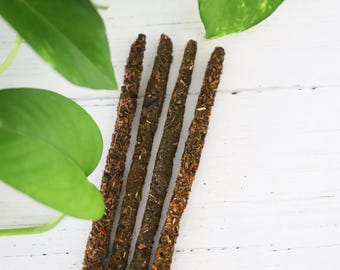 Incienso de caléndula y sándalo: hecho a mano, calmante y herbal (paquete de 4)