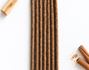 Palo Santo Cinnamon Incense Sticks (8pk): Sacred Wood Aroma