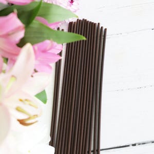 Premium Hand-Dipped Incense Sticks – Choose from 11 Scents | Long-Lasting Aromatherapy for Rituals, Meditation and Mood Setting