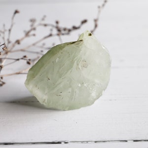 Natural Green Quartz Crystal, Heart Chakra, Empath Crystal, Rare Crystal