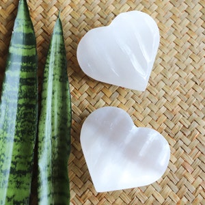 WHOLESALE Selenite Crystal Heart, Wavy Heart, Selenite Palm Stone, Crystal Heart, Gemstone Heart