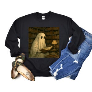 Retro Geist Lesezeichen Sweatshirt, Bibliothekar Geist Halloween, Halloween Lehrer Sweatshirt, Halloween Shirt, Lehrer Geschenk