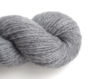 Hilo reciclado de cachemira de gran grosor y peso, gris, recuperado y ecológico, lote 060126