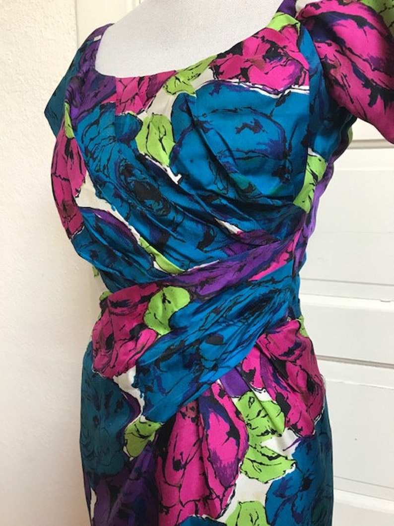 1950s Ceil Champman Floral Silk Wiggle Dress image 2