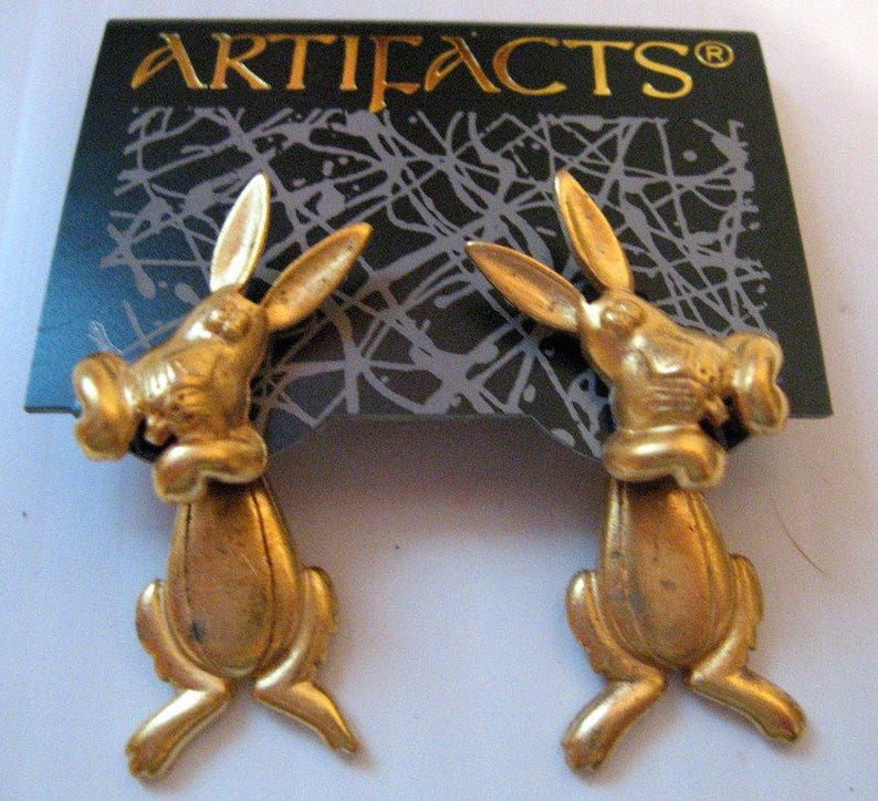 Jonette Jewelry Artifacts 1986 Vintage JJ Earrings Bunny rabbit New Old Stock unique gift