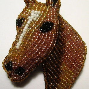 Vintage Pin- Horse-beaded jewelry brooch- Equestrian horse lover Gift
