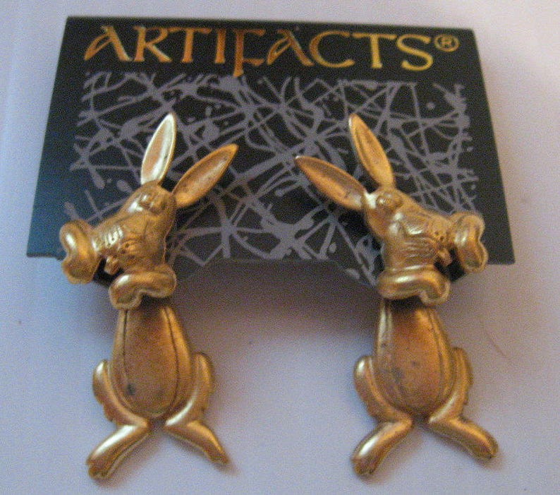 Jonette Jewelry Artifacts 1986 Vintage JJ Earrings Bunny rabbit New Old Stock unique gift