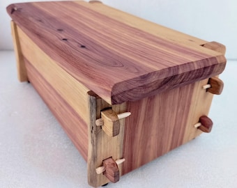 Red Cedar Keepsake Box – Modern Heritage Style | Hand-Tooled Castlecore Apothecary Chest | Heirloom Treasure Box