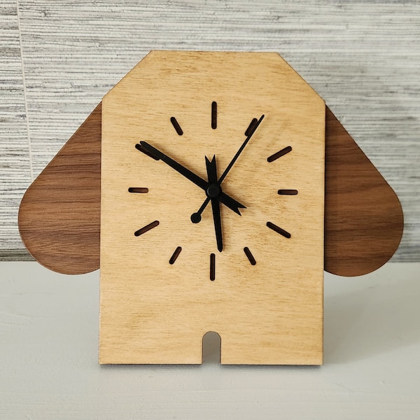 Dog shape table clock, laser engraved wood table clock for home decoration
