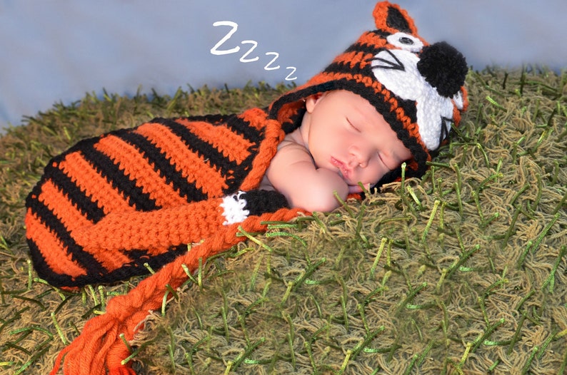 Tiger Hat and Flapper for Newborn, Newborn Photo Prop image 1