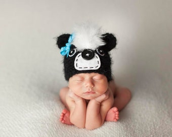 Black Skunk Hat with White Stripe, Newborn Photo Prop, Halloween Costume for Baby, Baby Animals, Nursery Themes, Baby Girl, Baby Boy