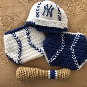 Baseball Hat and Diaper Cover, Newborn Photo Prop, Sports Set, Halloween Costume, Athletic Sets for Baby, Diaper Cover image 5