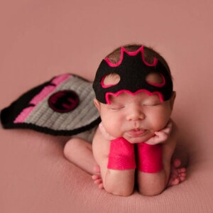 Conjunto de superhéroe rosa para niña